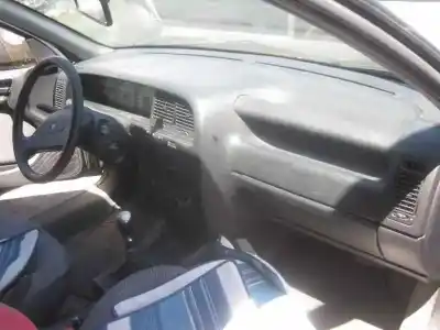 Veículo de Sucata citroen xantia berlina 1.9 diesel do ano 1993 alimentado d9b