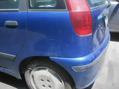 Veículo de Sucata fiat punto (176_) 75 1.2 do ano 1994 alimentado 176a8.000