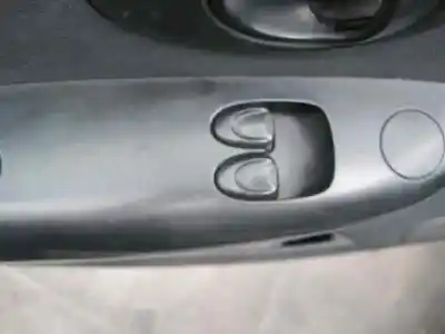 Veículo de Sucata daewoo matiz cd do ano 2003 alimentado f8cv