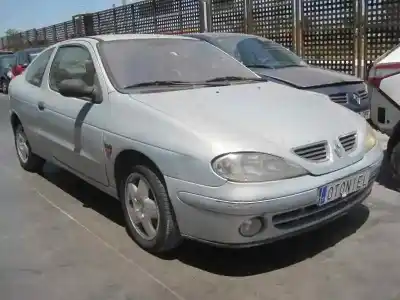 Scrapping Vehicle renault megane i coupe fase 2 (da..) 1.9 dti rsi 98 cv / 72 kw of the year 2000 powered 