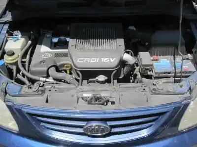 Véhicule à la ferraille kia carens 2.0 crdi ex monovolumen de l'année 2004 alimenté d4ea