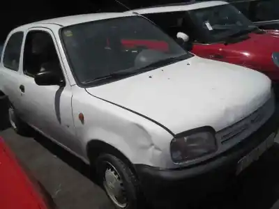 Véhicule à la ferraille nissan micra (k11) alpine (1996) de l'année 1995 alimenté cg10
