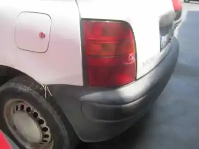 Véhicule à la ferraille nissan micra (k11) alpine (1996) de l'année 1995 alimenté cg10