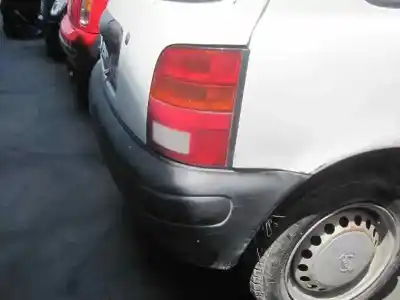 Véhicule à la ferraille nissan micra (k11) alpine (1996) de l'année 1995 alimenté cg10