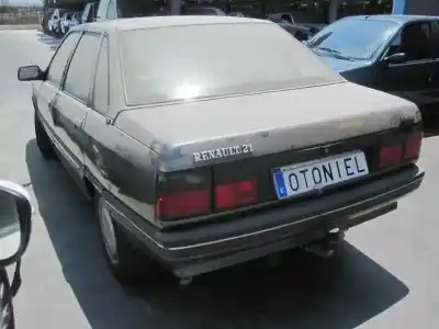 Veículo de Sucata renault 21 nevada (k48) gtx do ano 1988 alimentado j7r