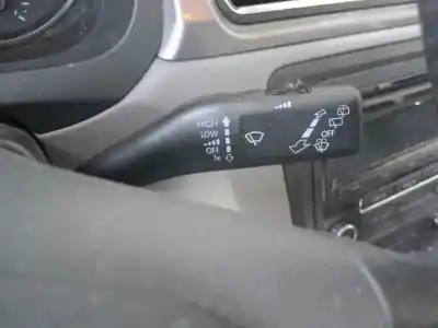 Здавання транспортного засобу seat toledo (kg3) reference року 2015 потужний cay