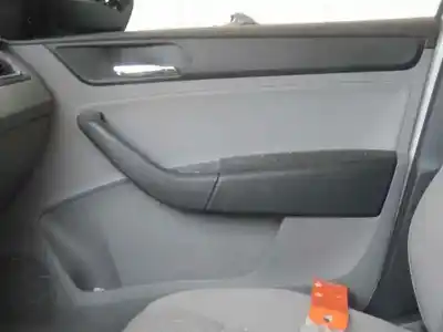Здавання транспортного засобу seat toledo (kg3) reference року 2015 потужний cay