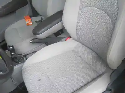 Véhicule à la ferraille seat                                               toledo (kg3)                                                                                                                                                                                                                                               reference                                                                                                                                                                                                                                                  de l'année 2015 alimenté cay