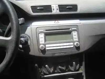 Scrapping Vehicle volkswagen passat variant (3c5) advance plus bluemotion of the year 2008 powered bxe