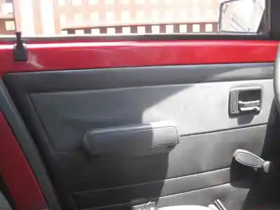 Véhicule à la ferraille peugeot 205 berlina 1.1 mito de l'année 1985 alimenté 