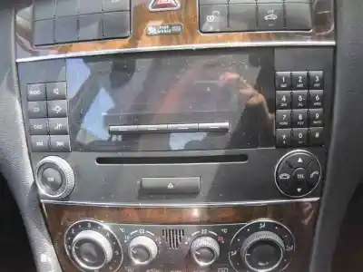 Здавання транспортного засобу mercedes-benz clase c (w203) berlina 200 cdi (la) (203.007) року 2000 потужний 646962