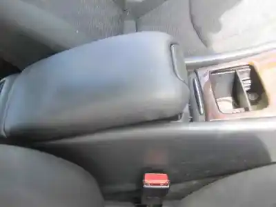 Здавання транспортного засобу mercedes-benz clase c (w203) berlina 200 cdi (la) (203.007) року 2000 потужний 646962