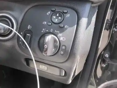 Здавання транспортного засобу mercedes-benz clase c (w203) berlina 200 cdi (la) (203.007) року 2000 потужний 646962