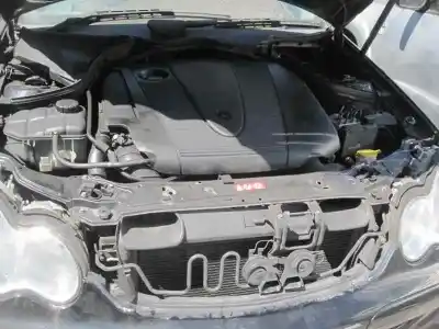 Здавання транспортного засобу mercedes-benz clase c (w203) berlina 200 cdi (la) (203.007) року 2000 потужний 646962