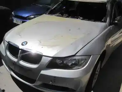 Verschrottungsfahrzeug BMW SERIE 3 BERLINA (E90) 320i des Jahres 2004 angetrieben N46B20B