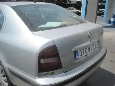 Véhicule à la ferraille SKODA OCTAVIA BERLINA (1U2) 1.9 TDI SLX de l'année 2000 alimenté AGR