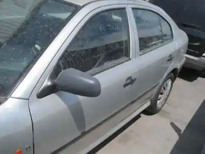 Véhicule à la ferraille skoda octavia berlina (1u2) 1.9 tdi slx de l'année 2000 alimenté agr