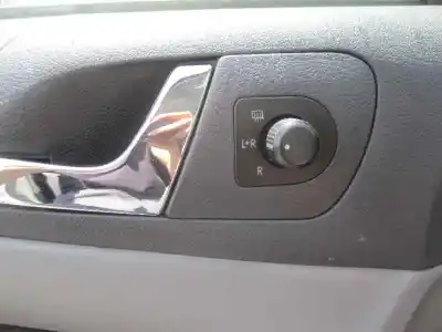 Véhicule à la ferraille skoda octavia berlina (1u2) 1.9 tdi slx de l'année 2000 alimenté agr