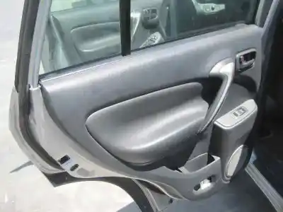 Здавання транспортного засобу toyota rav 4 ii (_a2_) 2.0 d 4wd (cla20_ cla21_) року 2004 потужний 1cd-ftv