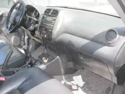 Здавання транспортного засобу toyota rav 4 ii (_a2_) 2.0 d 4wd (cla20_ cla21_) року 2004 потужний 1cd-ftv