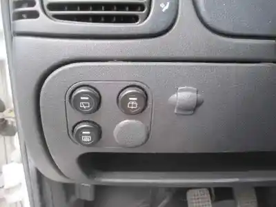 Vehicul casat tata indica 1.4 al anului 2011 alimentat 475 si 48