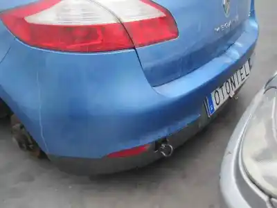 Sloopvoertuig renault megane iii berlina 5 p bose edition van het jaar 2013 aangedreven k9k j8