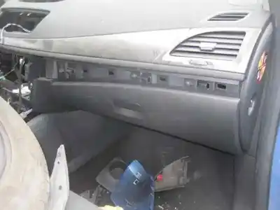 Sloopvoertuig renault megane iii berlina 5 p bose edition van het jaar 2013 aangedreven k9k j8