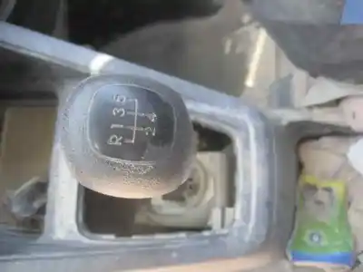 Veicolo di demolizione kia venga basic dell'anno 2010 alimentato g4fa-i