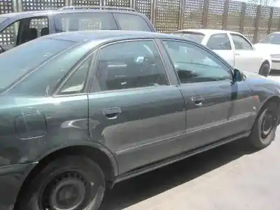 Verschrottungsfahrzeug audi a4 berlina (b5) 1.9 tdi des jahres 1996 angetrieben afn