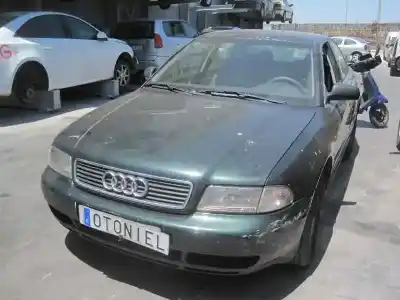 Verschrottungsfahrzeug audi a4 berlina (b5) 1.9 tdi des jahres 1996 angetrieben afn