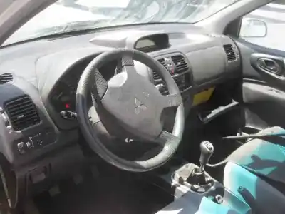 Scrapping Vehicle mitsubishi space star (dg0) 1900 di-d avance of the year 2004 powered f9q2 Scrapping Vehicle mitsubishi space star (dg0) 1900 di-d avance of the year 2004 powered f9q2