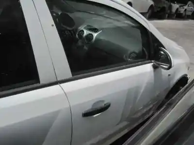Veicolo di demolizione opel corsa d 1.3 16v cdti dell'anno 2012 alimentato a13dtc