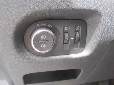 Veicolo di demolizione opel corsa d 1.3 16v cdti dell'anno 2012 alimentato a13dtc