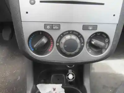 Veicolo di demolizione opel corsa d 1.3 16v cdti dell'anno 2012 alimentato a13dtc