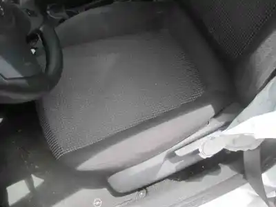 Veicolo di demolizione opel corsa d 1.3 16v cdti dell'anno 2012 alimentato a13dtc
