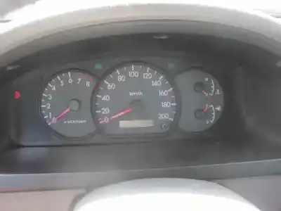 Veicolo di demolizione kia rio ipanema berlina dell'anno 2005 alimentato a5d