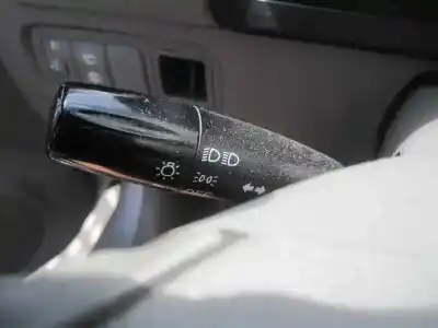 Veicolo di demolizione kia rio ipanema berlina dell'anno 2005 alimentato a5d