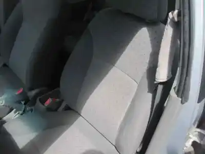 Veicolo di demolizione kia rio ipanema berlina dell'anno 2005 alimentato a5d