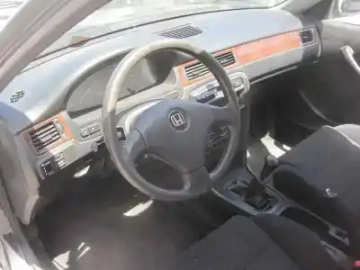 Vehicul casat honda civic berlina .5 (ma/mb) 1.4 al anului 1997 alimentat d14a2