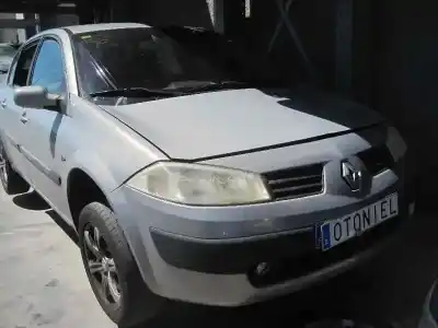 Утилизация автомобиля RENAULT MEGANE II CLASSIC BERLINA Confort Dynamique года 2004 питание F9Q B8