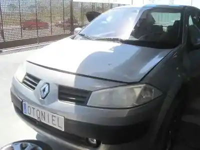 Здавання транспортного засобу renault megane ii classic berlina confort dynamique року 2004 потужний f9q b8