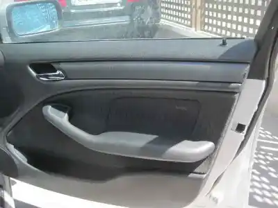 Veicolo di demolizione bmw serie 3 berlina (e46) 316i dell'anno 1999 alimentato m43b19tu