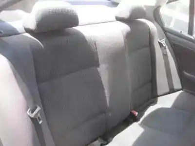 Veicolo di demolizione bmw serie 3 berlina (e46) 316i dell'anno 1999 alimentato m43b19tu