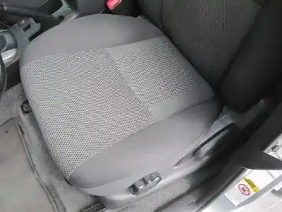 Здавання транспортного засобу toyota rav 4 ii (_a2_) 2.0 4wd (aca21 aca20) року 2004 потужний 1az-fe