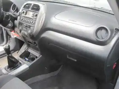 Здавання транспортного засобу toyota rav 4 ii (_a2_) 2.0 4wd (aca21 aca20) року 2004 потужний 1az-fe