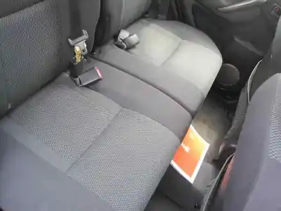 Здавання транспортного засобу toyota rav 4 ii (_a2_) 2.0 4wd (aca21 aca20) року 2004 потужний 1az-fe