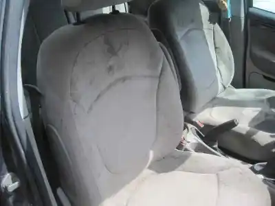 Veículo de Sucata citroen c5 berlina 2.0 exclusive do ano 2007 alimentado rhr