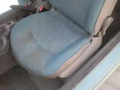 Sloopvoertuig peugeot 206 berlina xr van het jaar 2000 aangedreven kfx