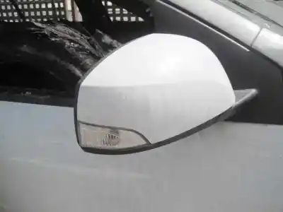 Véhicule à la ferraille renault megane iii berlina 5 p dynamique de l'année 2011 alimenté f9q n8