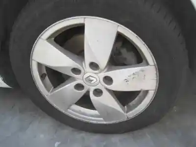 Véhicule à la ferraille renault megane iii berlina 5 p dynamique de l'année 2011 alimenté f9q n8